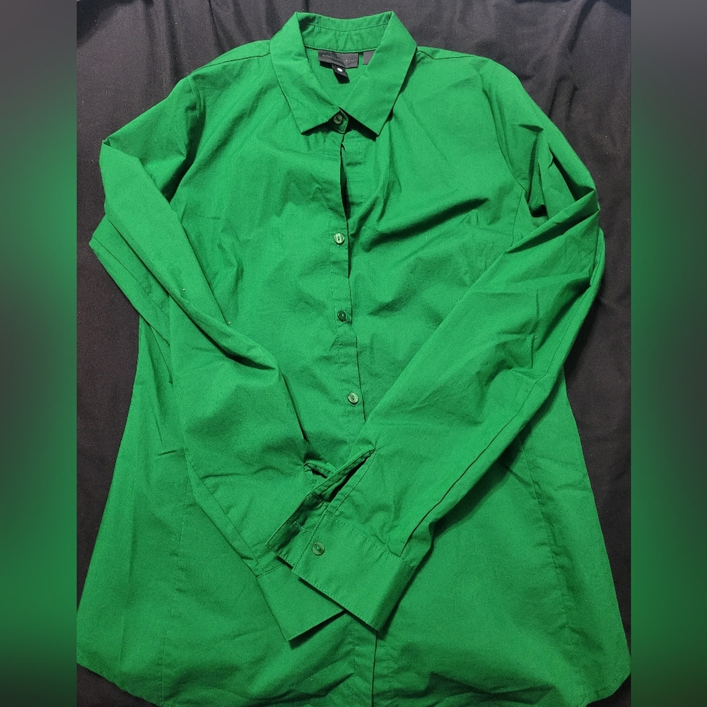 green long sleeved Worthington button down shirt size 8 Tall
